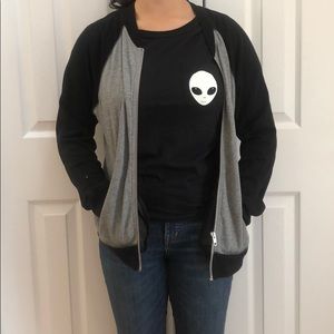 Zumiez Black T-shirt with Alien pocket